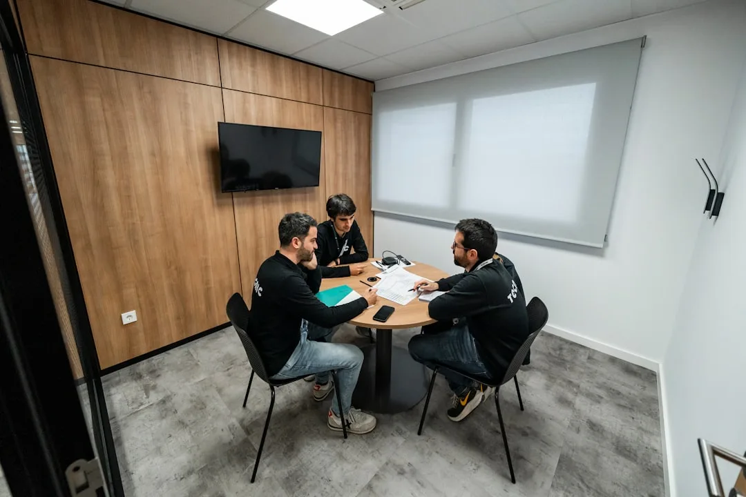 feedback session team discussion