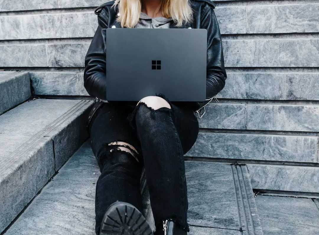 woman working digital marketing