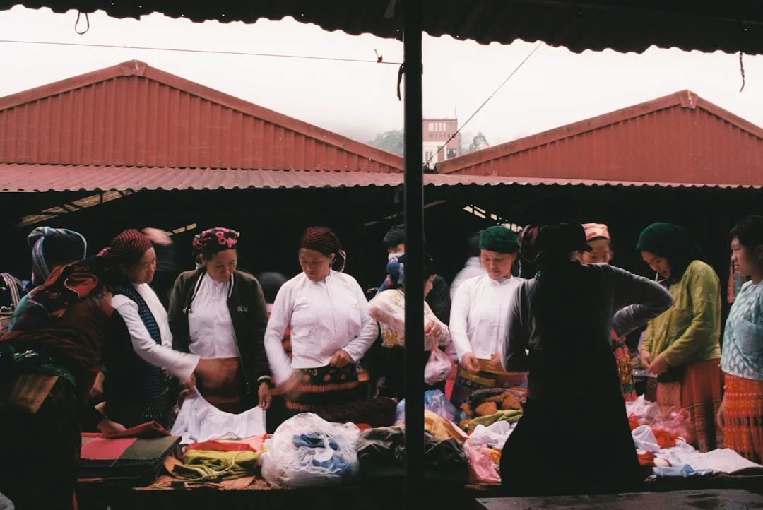 chef shaking hands at market